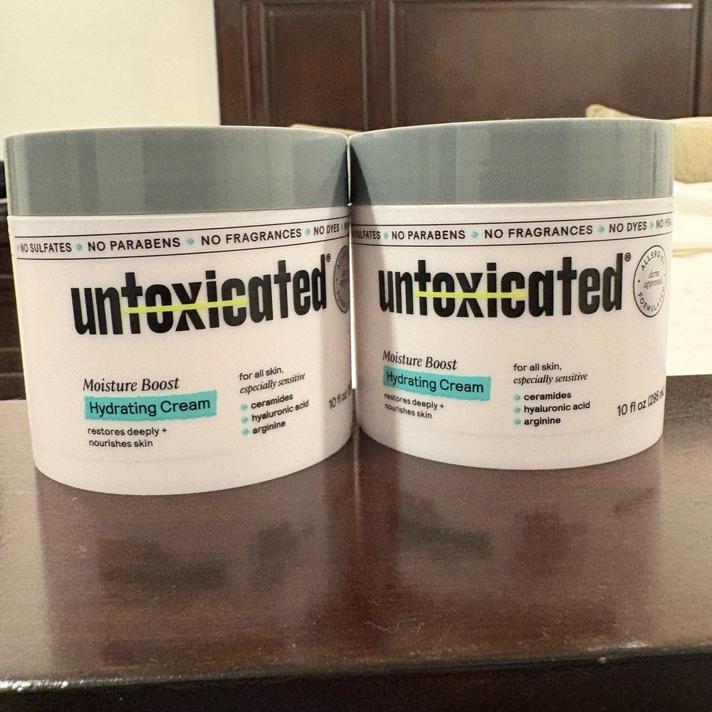 Moisture Boost Hydrating Cream